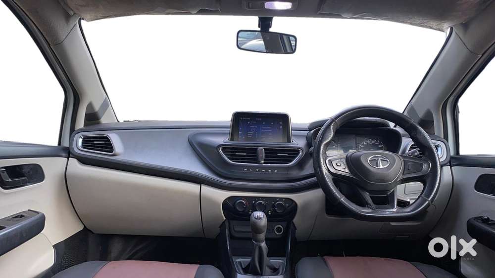 Tata Altroz 1.2 Xm Plus, 2021, Petrol