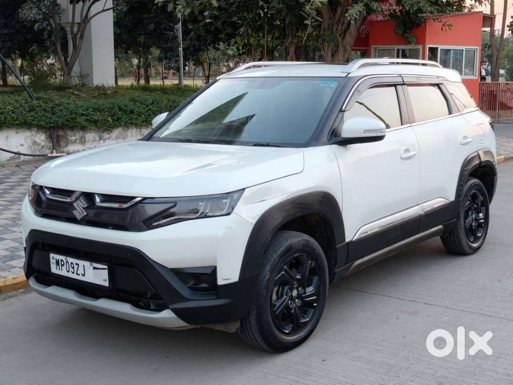Maruti Suzuki Brezza 1.5 Zxi Smart Hybrid, 2022, Petrol