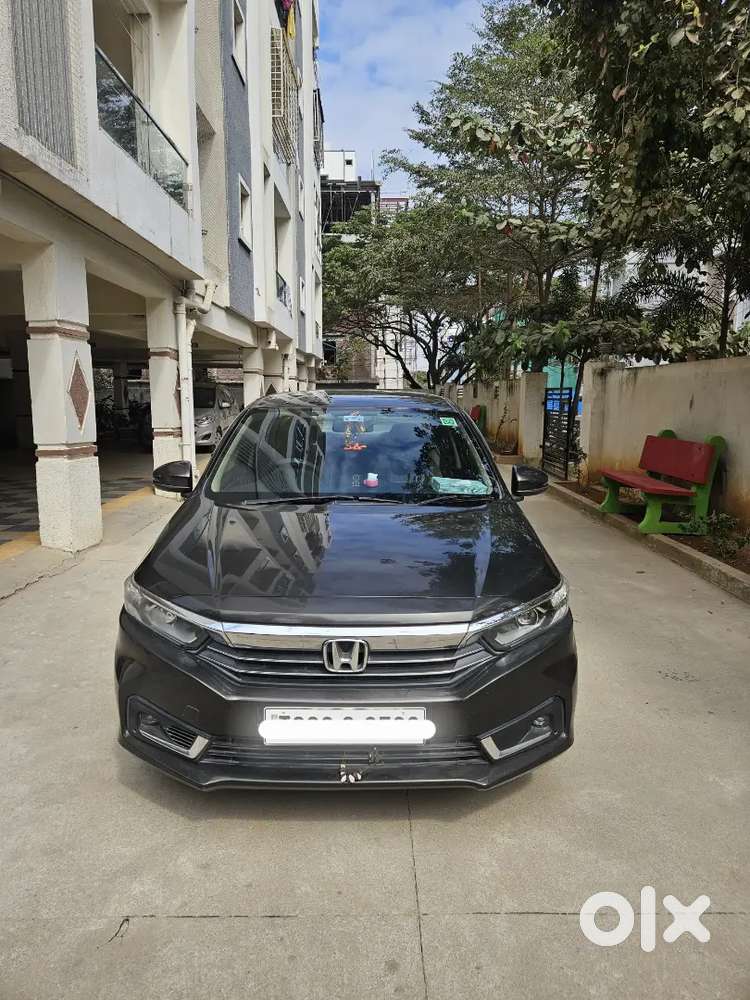 Honda Amaze Petrol Manual 2023 Variant