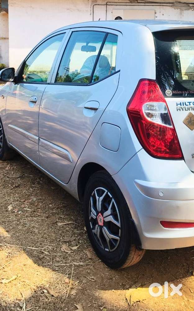 Hyundai I10 Sportz, 2012, Petrol