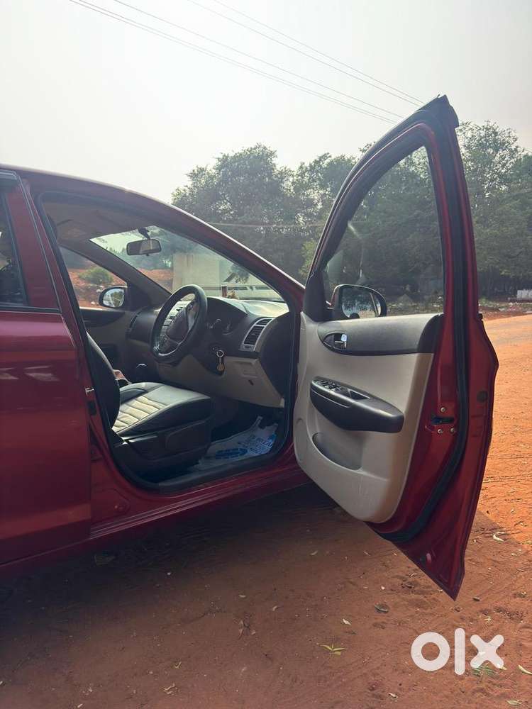 Hyundai I20 2010 Petrol Well Maintained