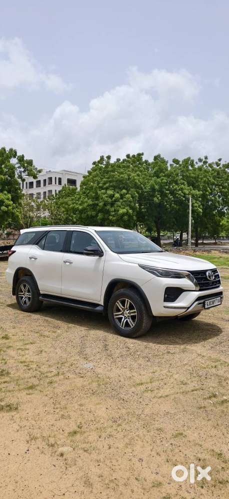 Toyota Fortuner 4x2 At 2.8 Diesel, 2024, Diesel