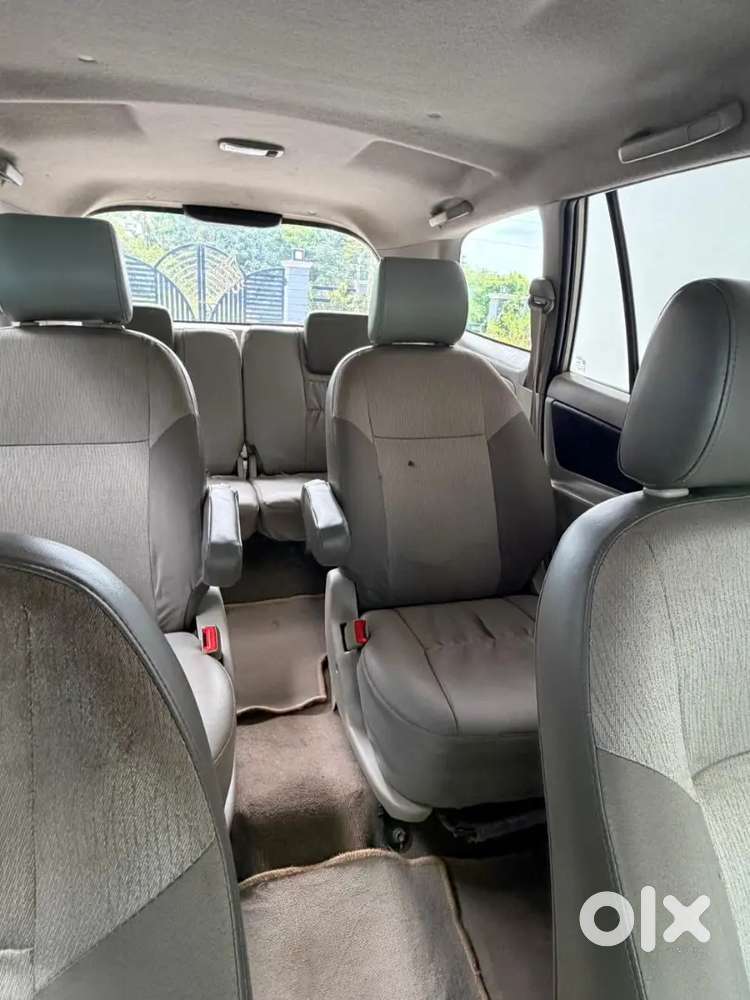 Toyota Innova 2.5 G4 2015
