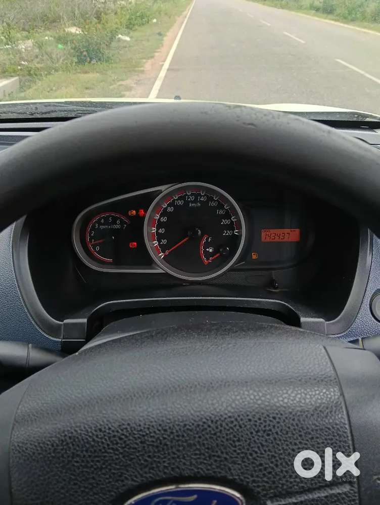 Ford Figo Titanium 2013 Diesel