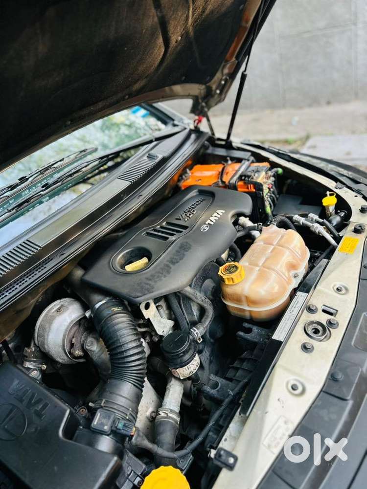 Well Maintained Tata Hexa Xm 2018 Diesel 88000 Km Driven With Record