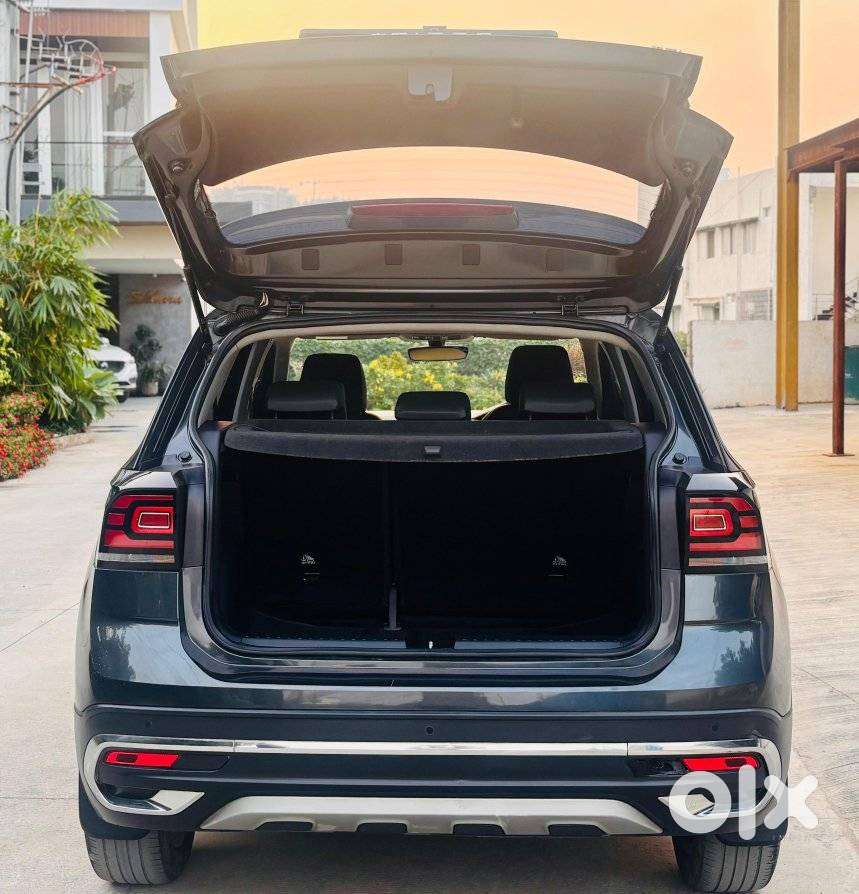 Volkswagen Taigun 1.0 Tsi Topline At, 2022, Petrol