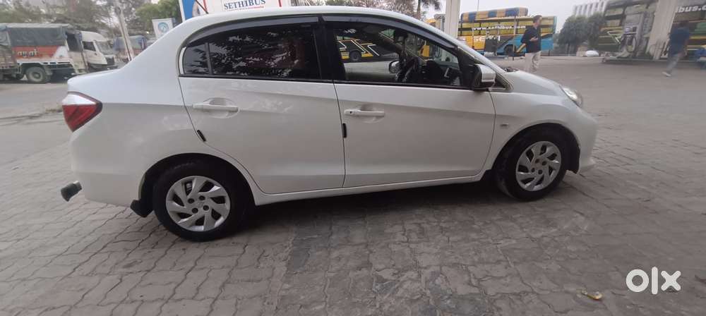 Honda Amaze, 2017, Diesel