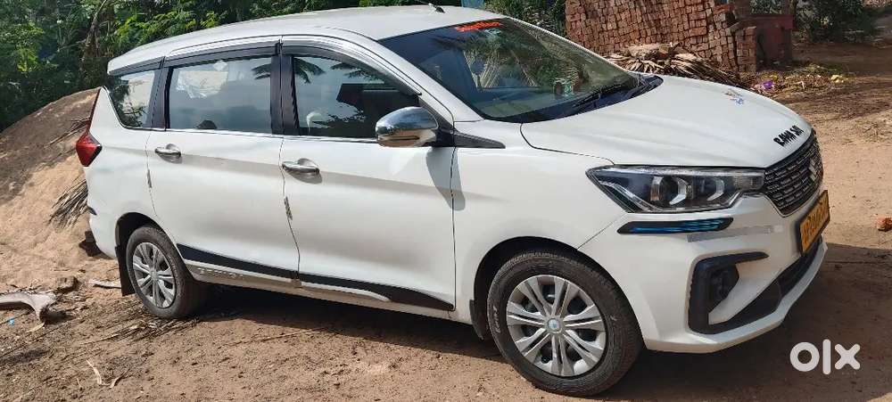 Maruti Suzuki Ertiga Lxi 2021