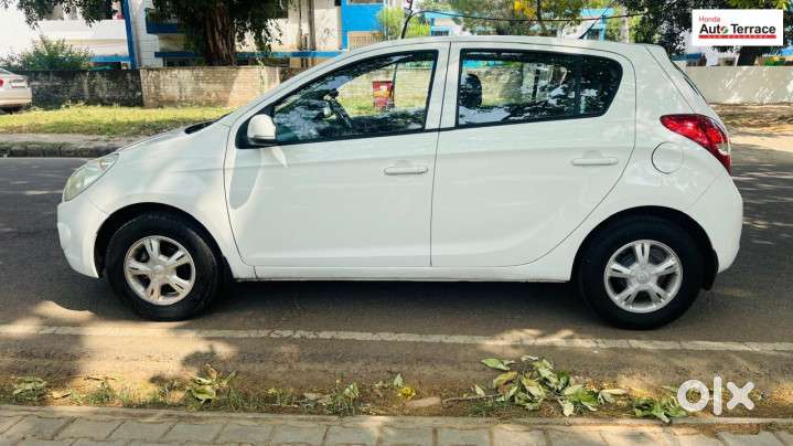 Hyundai I20 2015-2017 Sportz 1.2, 2013, Petrol
