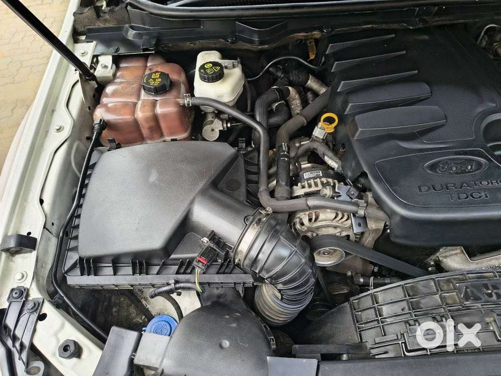 Ford Endeavour 3.2 Titanium At 4x4, 2017, Diesel
