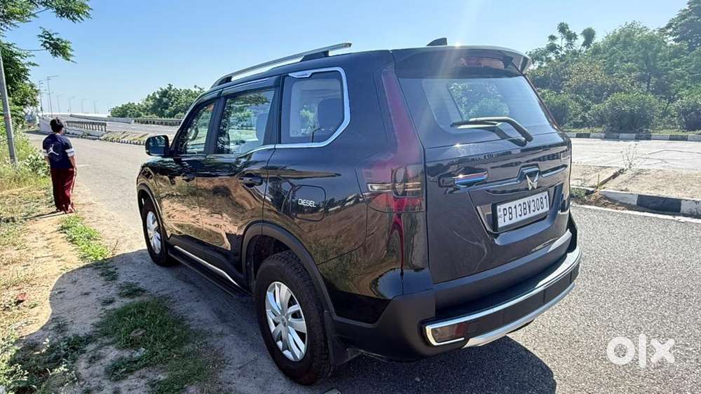 Mahindra Scorpio N Z6 Manual Diesel Car 2025