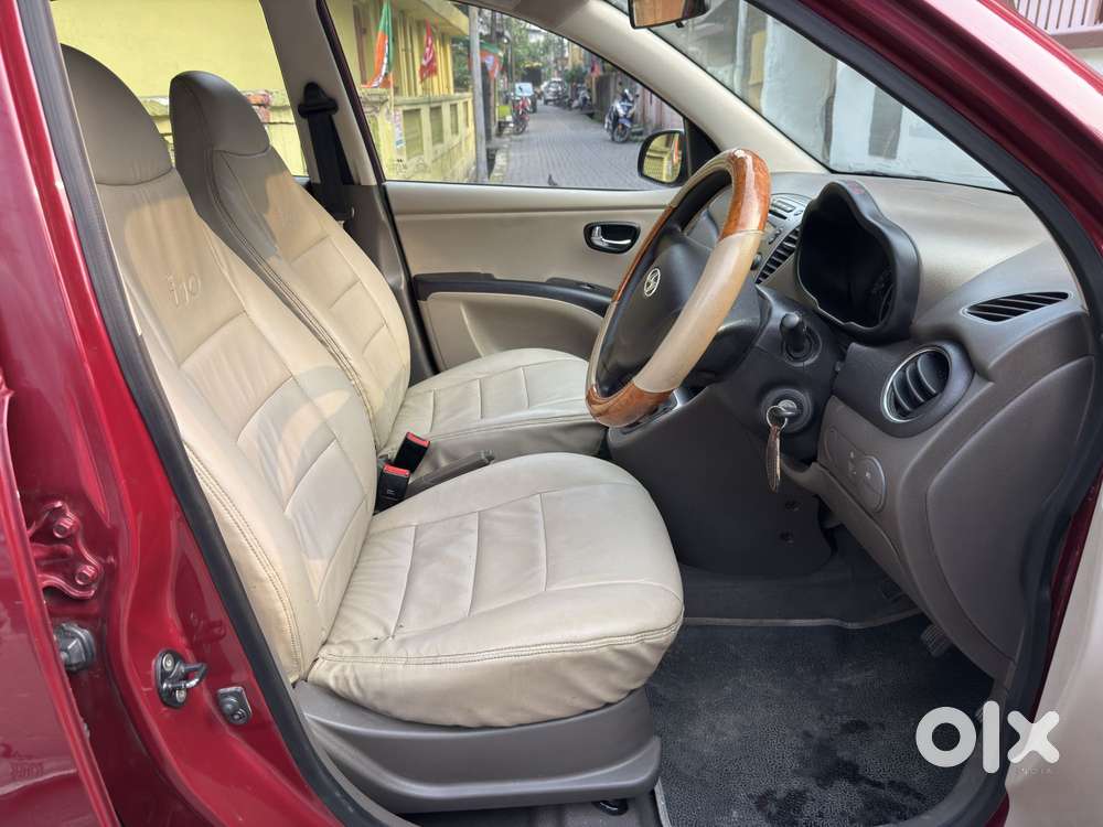 Hyundai I10 Sportz, 2013, Petrol