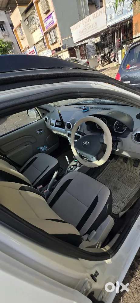 Mahindra Verito 1.4 G4 2012