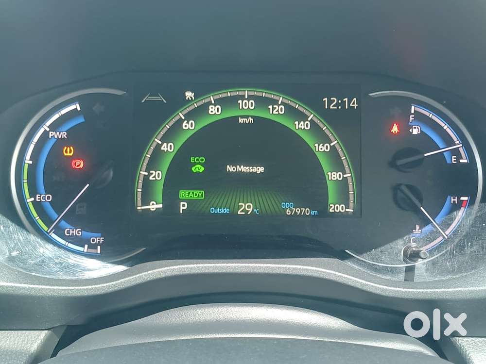 Toyota Innova Hycross 2.0 Zx (o) Hybrid 7 Str, 2023, Petrol