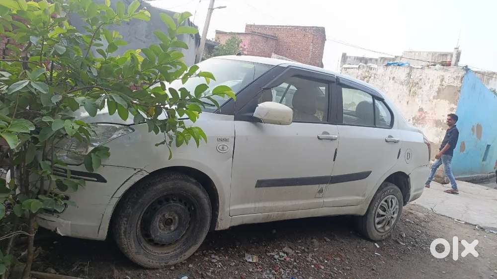 Maruti Suzuki Swift Dzire 2011 Diesel 118790 Km Driven