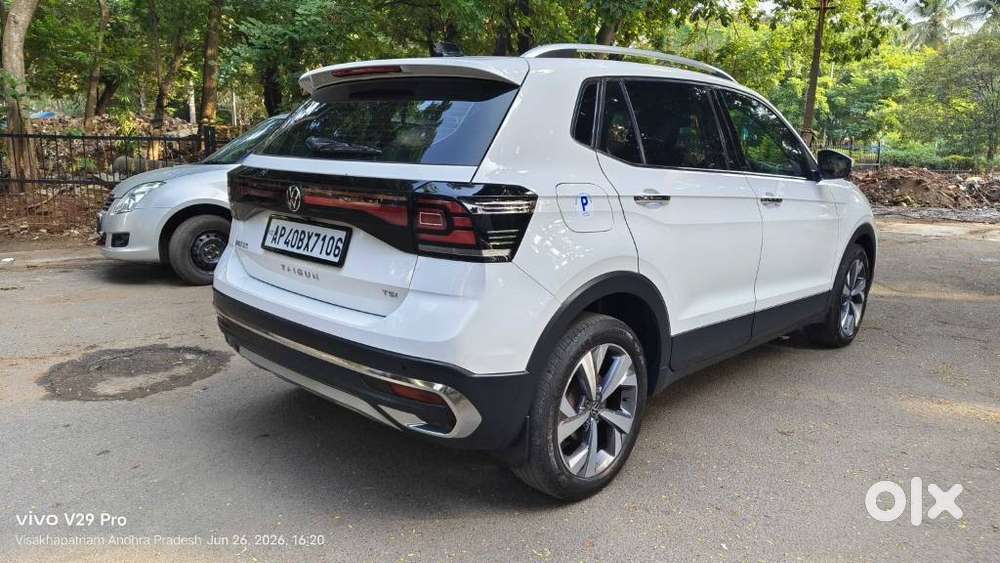 Volkswagen Taigun 1.0 Tsi Topline, 2022, Petrol