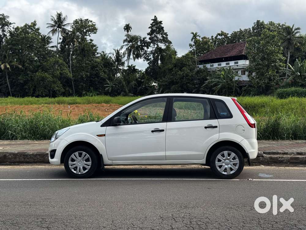 Ford Figo 1.5d Trend Mt, 2015, Diesel