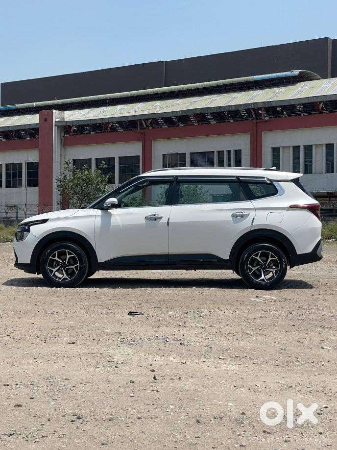 Kia Carens 1.4 Prestige 7 Str, 2023, Petrol