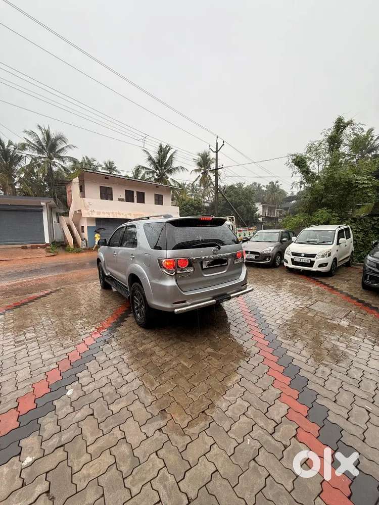 Toyota Fortuner Diesel 2015