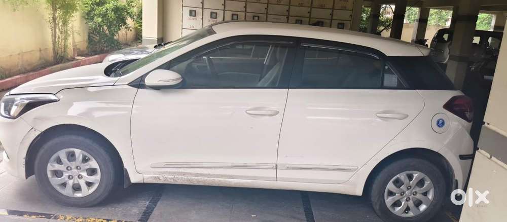 Hyundai I20 2015-2017 Sportz 1.2, 2017, Petrol