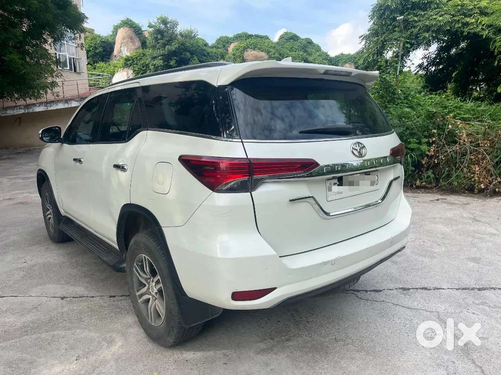 Toyota Fortuner Legender 2017 Diesel