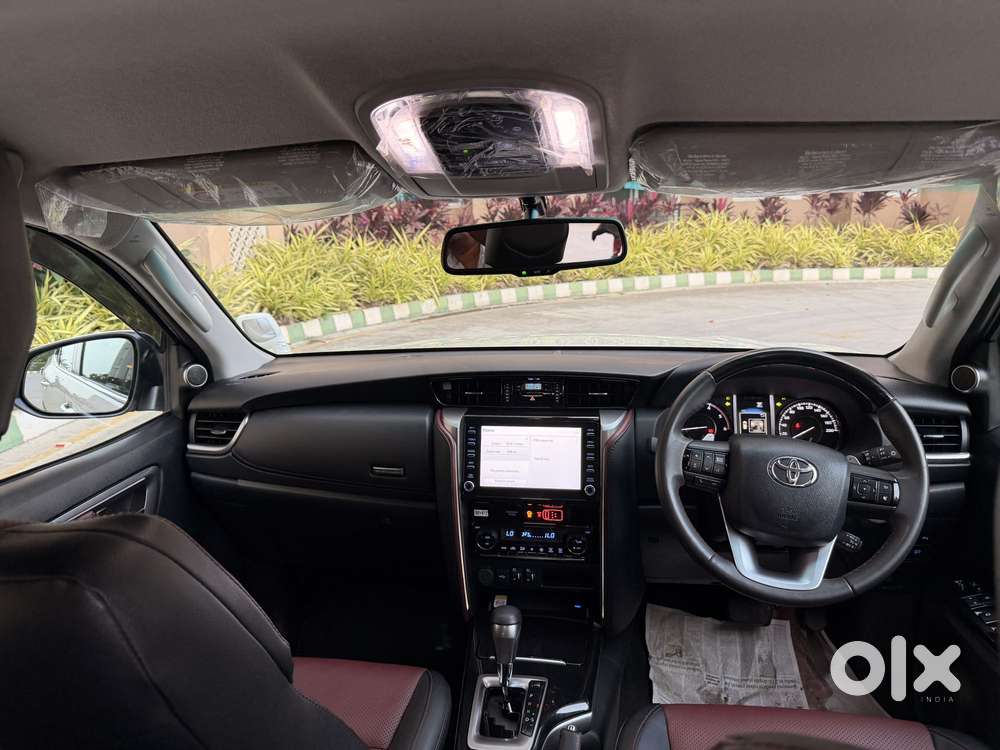 Toyota Fortuner Legender 4x2 At 2.8, 2023, Diesel