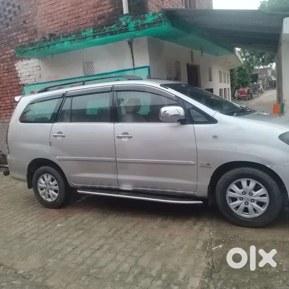 Toyota Innova Hycross 2011 Diesel Manual