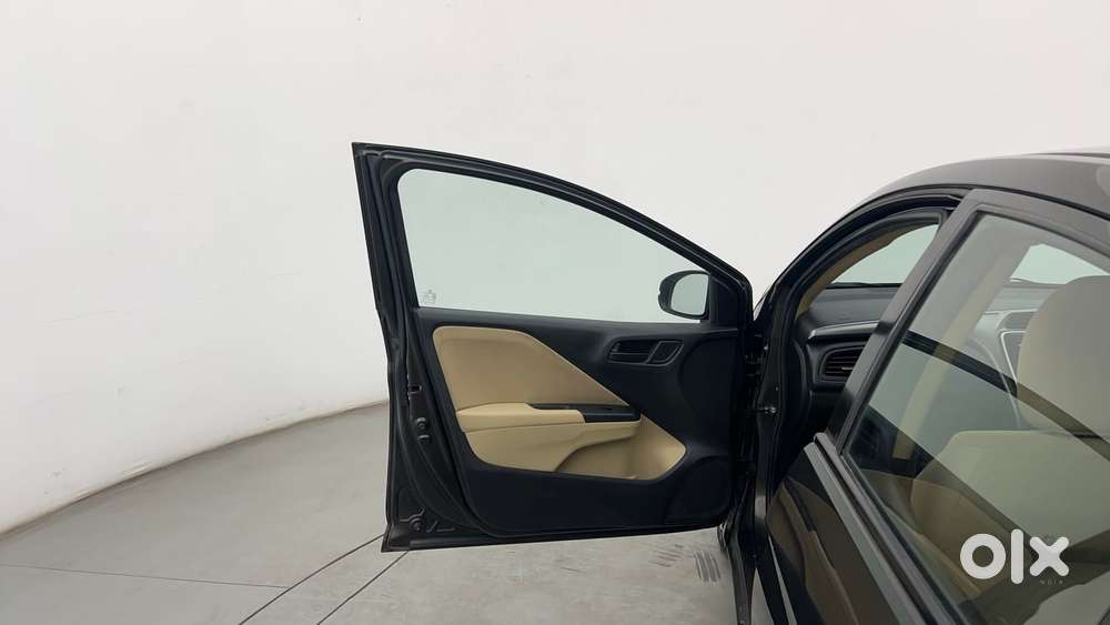 Honda City I-vtec Cvt Zx, 2015, Petrol