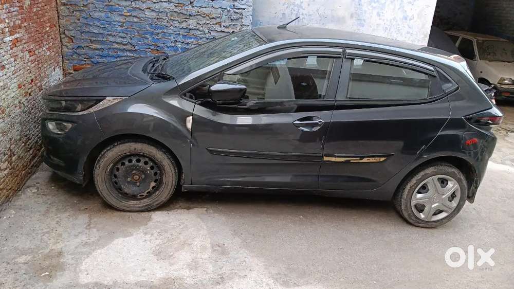 Tata Altroz 2020 Petrol Well Maintained