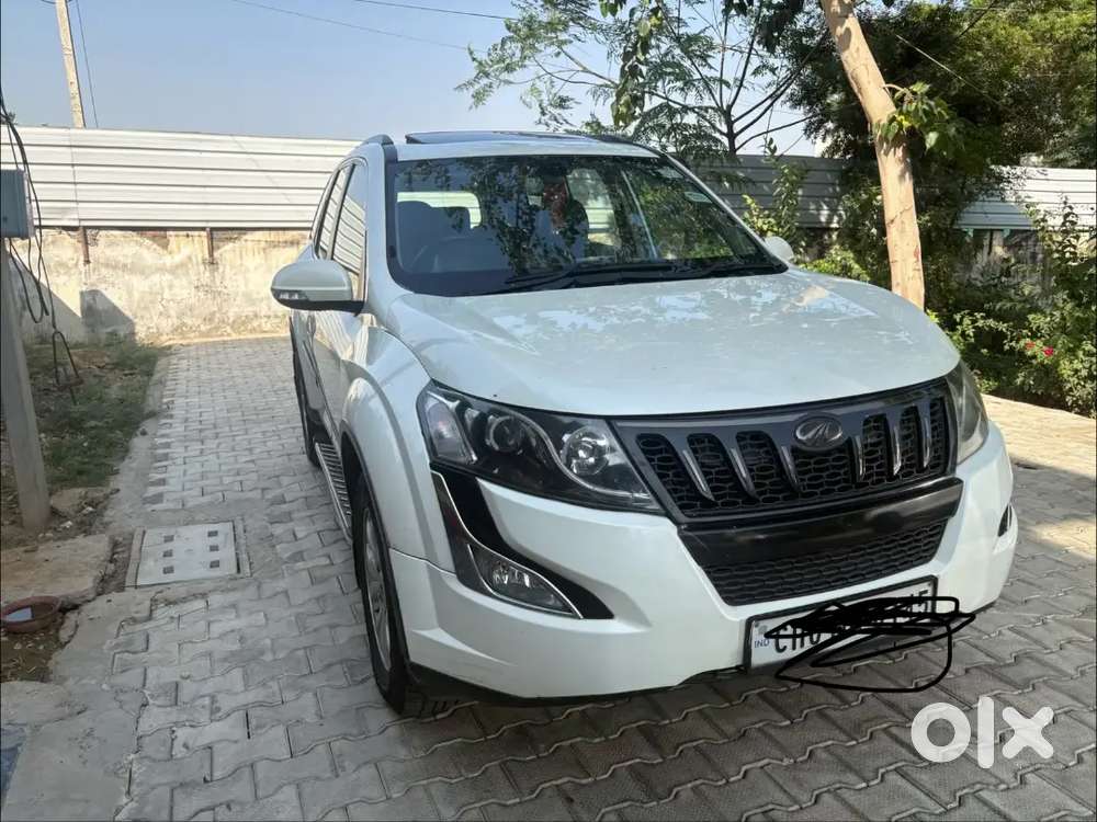 Mahindra Xuv500 2017 Diesel 147000 Km Driven