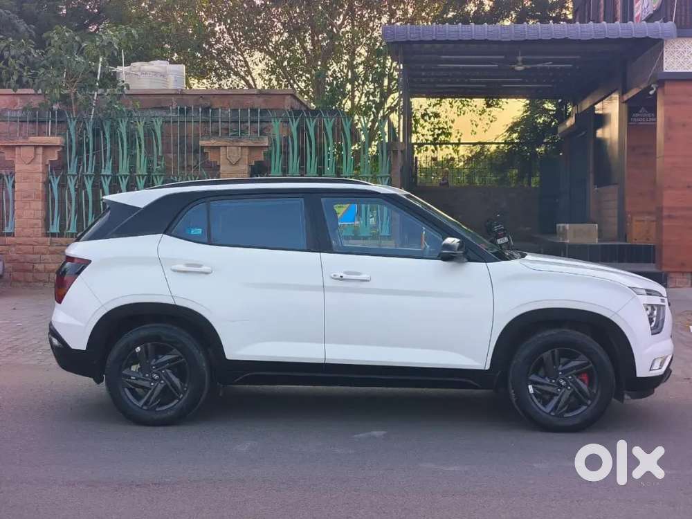 Hyundai Creta 2023 Petrol 25500 Km Driven
