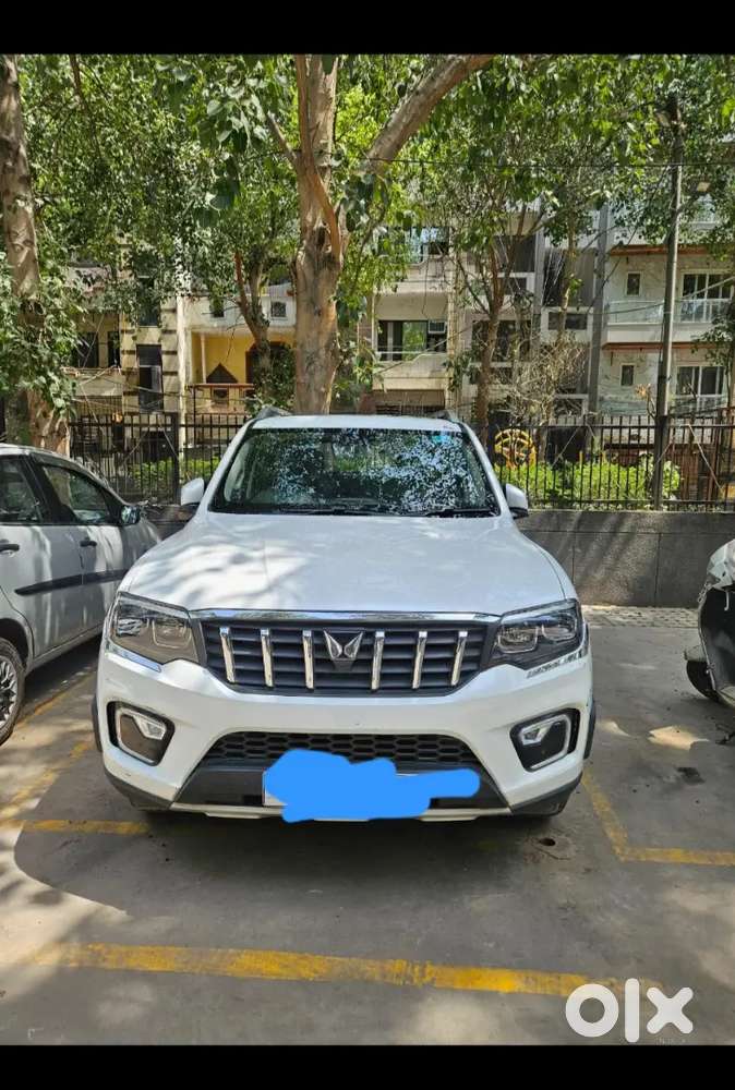 Mahindra Scorpio-n 2023 Petrol 37500 Km Driven