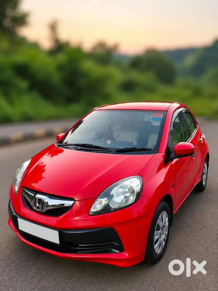 Honda Brio Mt 2012