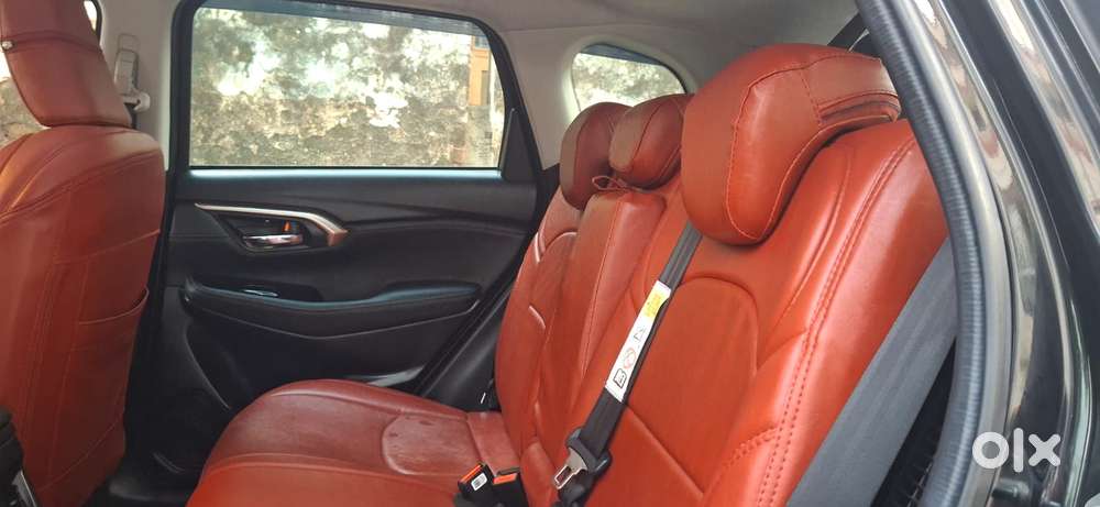 Maruti Suzuki Grand Vitara 1.5 Zeta Plus Intelligent Hybrid Ecvt, 20..