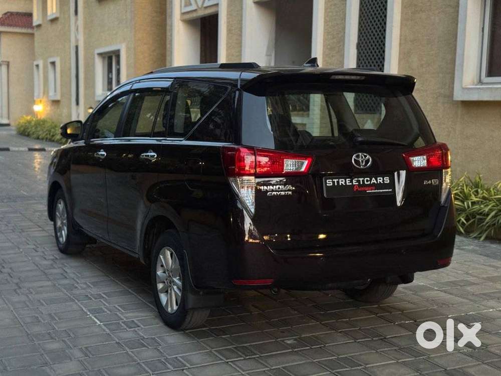 Toyota Innova Crysta 2.4 V 7 Str, 2019, Diesel