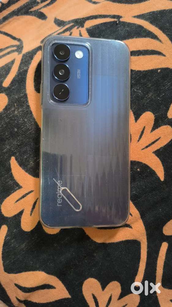 Realme p4 lite 4gb 128gb 2 manth use Singal hand