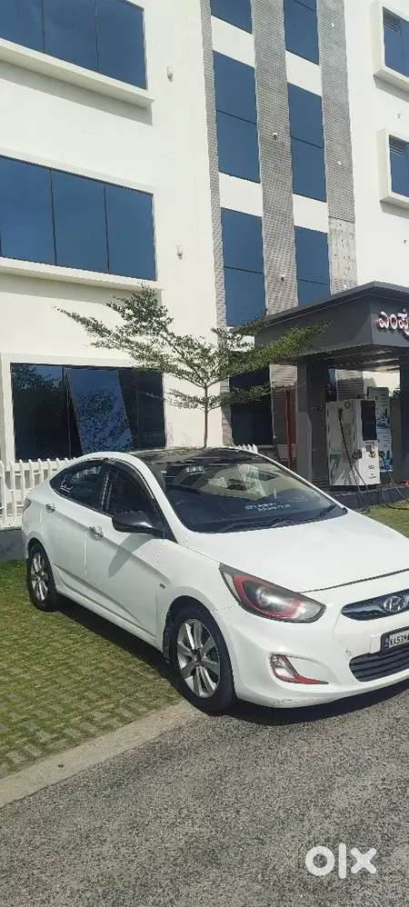 Hyundai Verna Crdi 2012 Diesel Manual