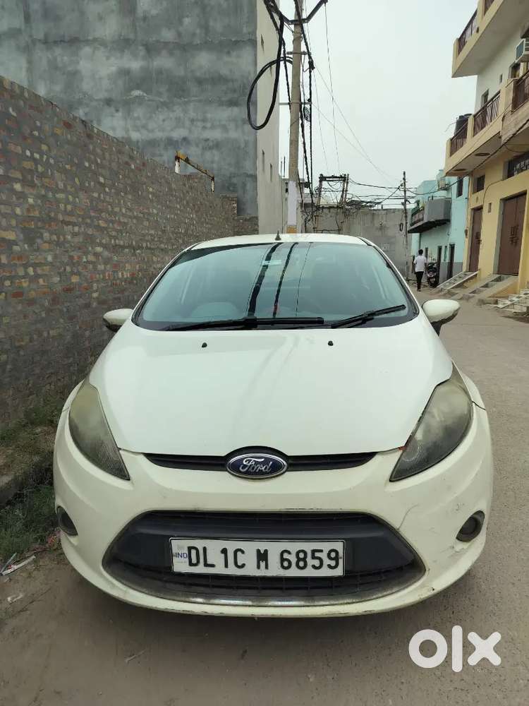 2012 Ford Fiesta Titanium  Petrol + Cng  77,000 Km Driven