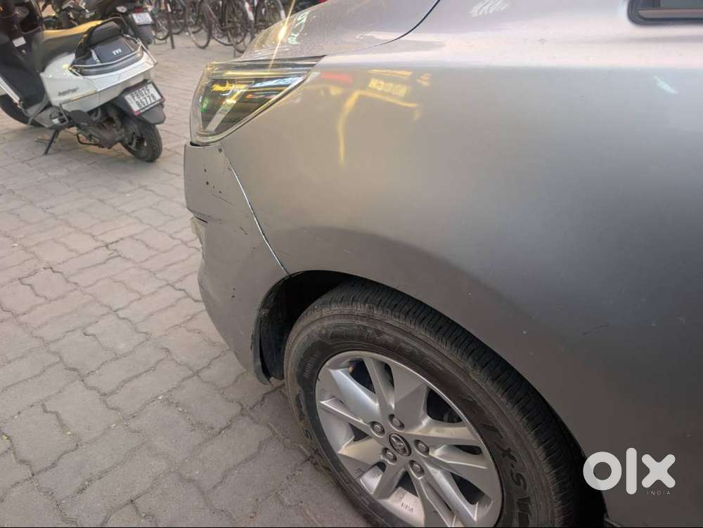 Toyota Innova Crysta 2017 Diesel 199000 Km Driven