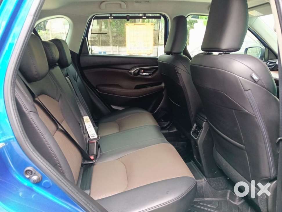 Toyota Urban Cruiser Hyryder 1.5 V Hybrid, 2025, Petrol