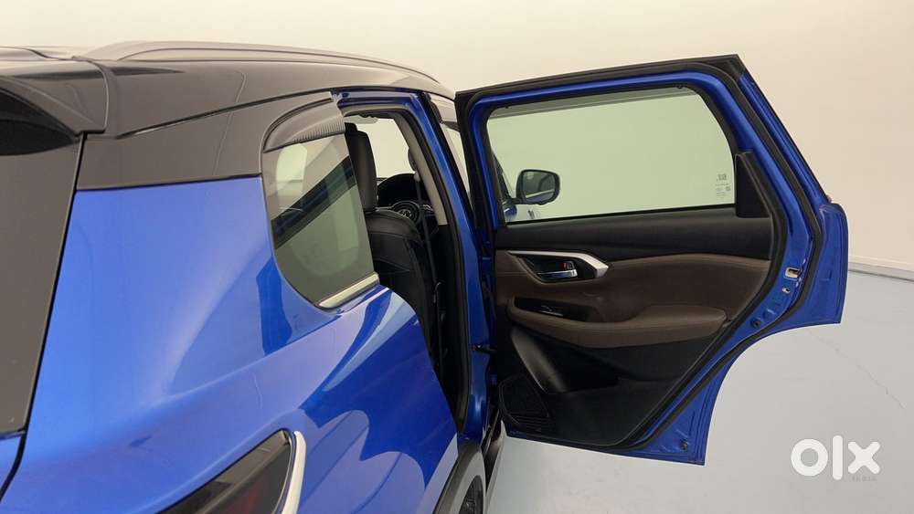 Toyota Urban Cruiser Hyryder 1.5 V Hybrid, 2022, Petrol