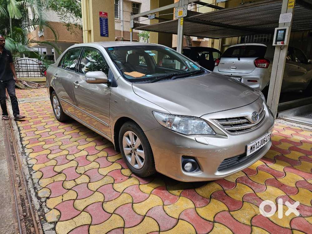 Toyota Corolla Altis G 2013 Petrol Version