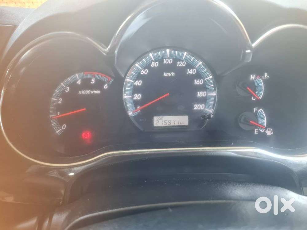 Toyota Fortuner 4x2 Manual, 2014, Diesel