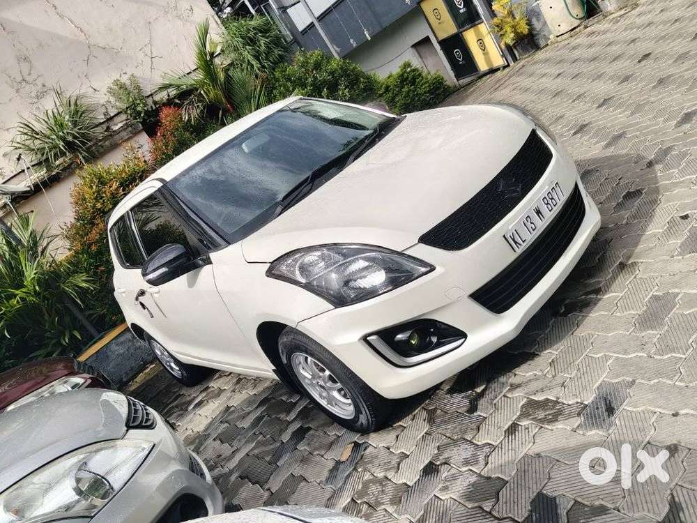 Maruti Suzuki Swift Vxi Abs Bsiv, 2011, Petrol