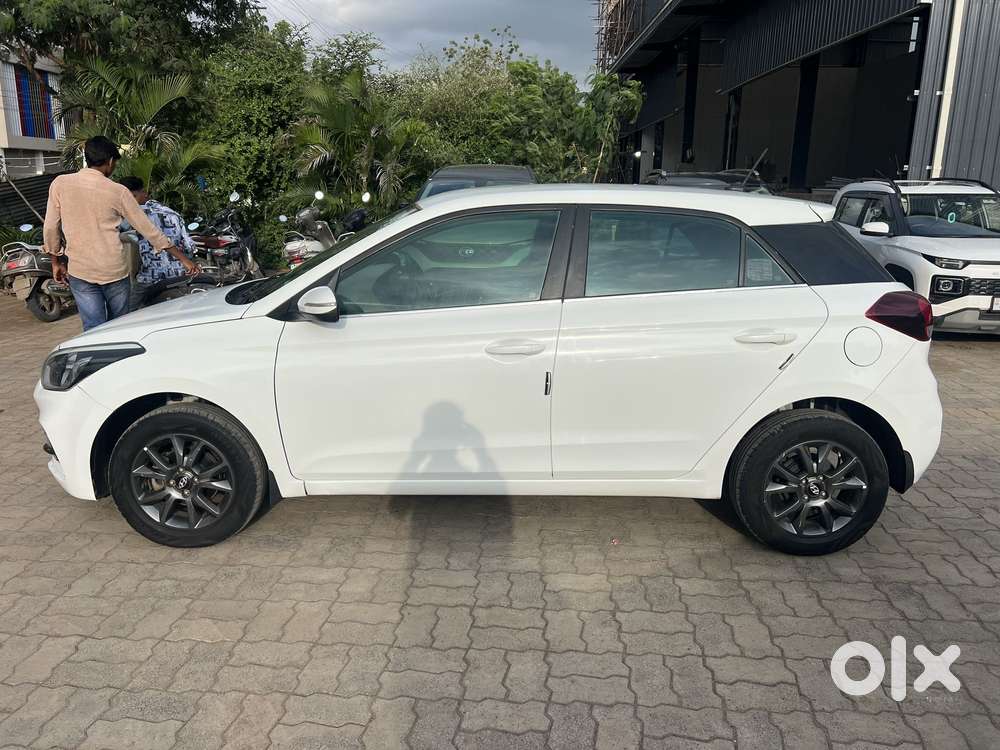 Hyundai Elite I20 Sportz Plus, 2020, Petrol