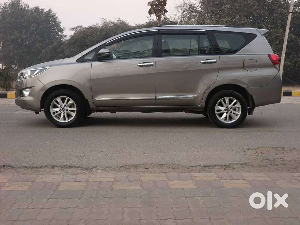 Toyota Innova Crysta 2.8 Gx At, 2019, Diesel