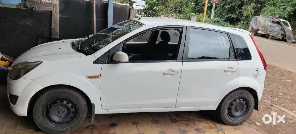 Ford Figo 2011 Diesel 144000 Km Driven