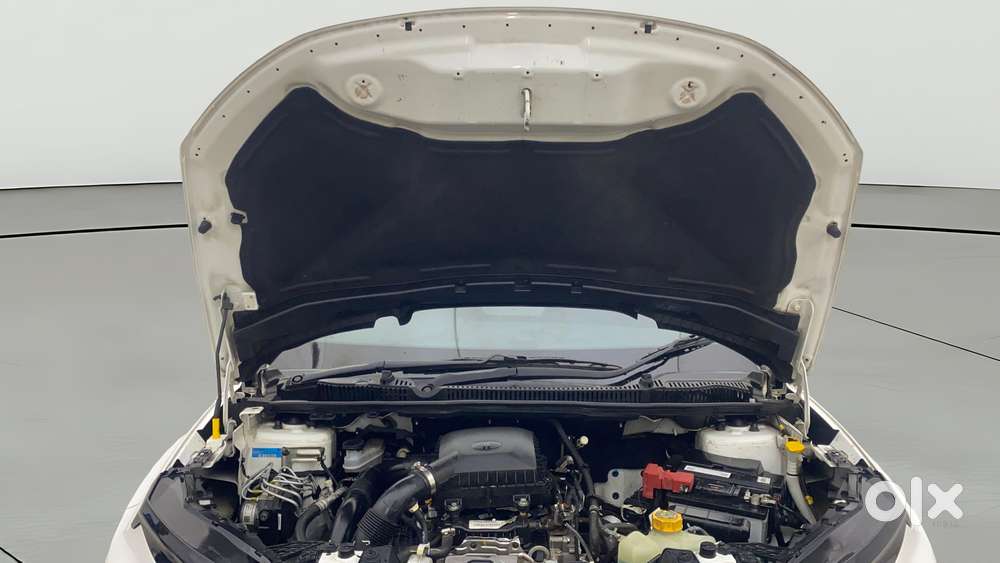 Tata Nexon Smart Plus S 1.2 Revotron Petrol 5 Mt, 2024, Petrol