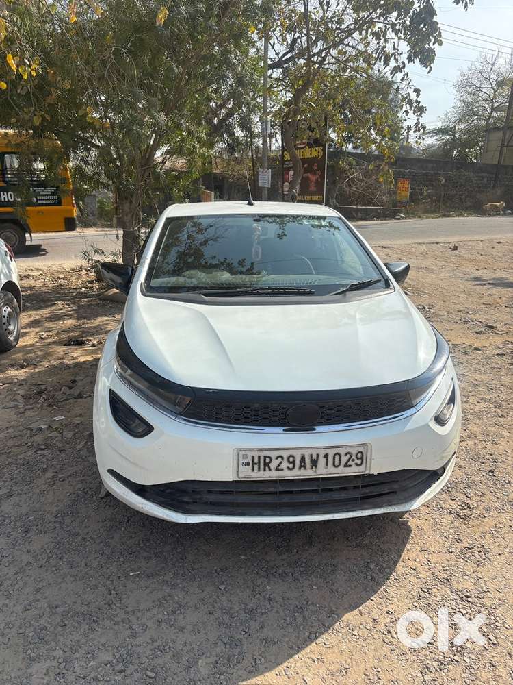 Tata Altroz 1.2 Xe 2020