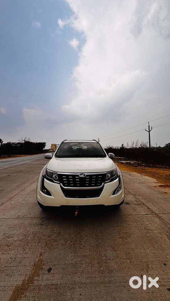 Mahindra Xuv500 2018 Diesel 127000 Km Driven